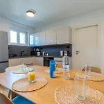 Luxury 2 Apartment